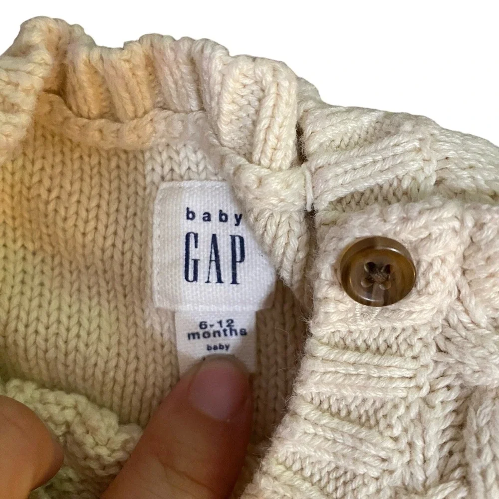 Baby Gap 6-12 Month Girl Boy Gender Neutral Cream Cable Knit Romper Sweater